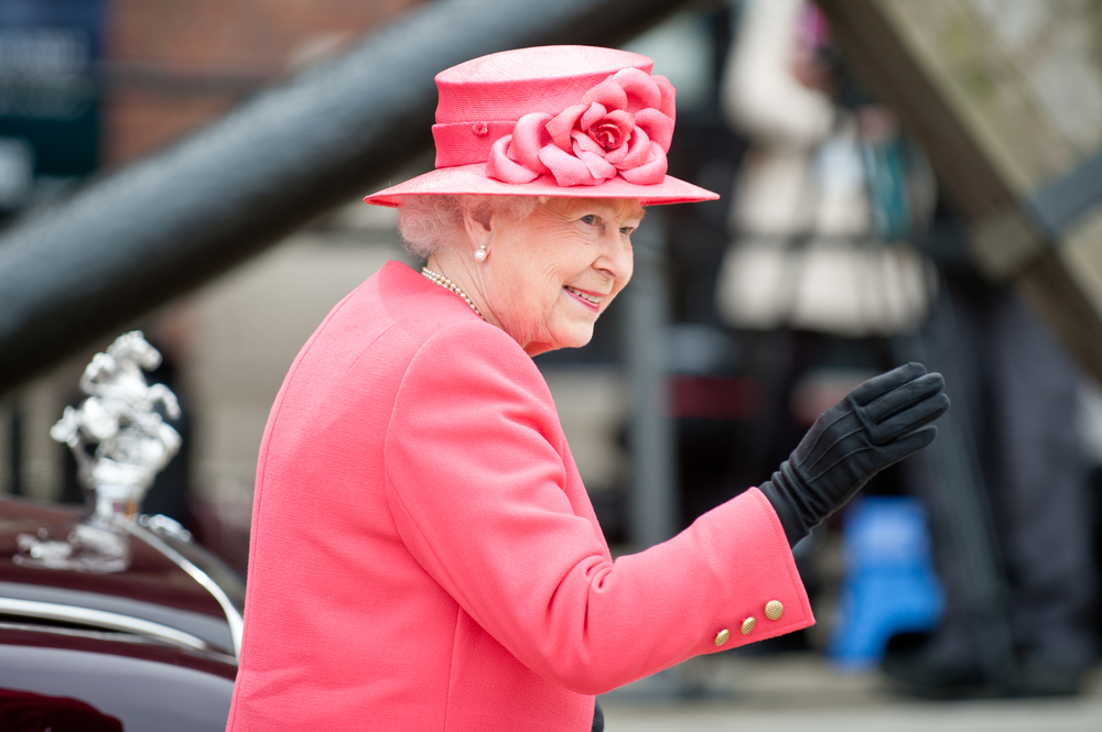 Do Australians recognize the Queen of Britain as their Queen